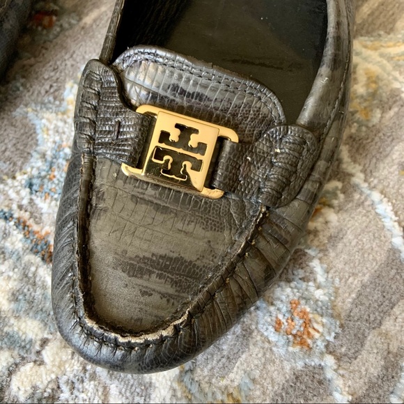 SOLD Tory Burch Kendrick Driving Loafers Snake 7.5 - Picture 9 of 9